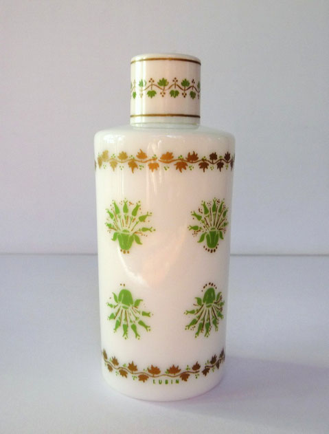 LUBIN : FLACON OPALINE BLANCHE, DECOR FLEURS VERTES