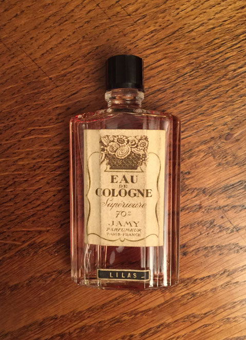 JAMY - EAU DE COLOGNE SUPERIEURE LILAS - ANCIEN FLACON ENVIRON 30 ML, BOUCHON NOIR EN BAKELITE