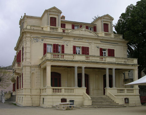 Santa-Maria-di-Lota - Château Cagninacci