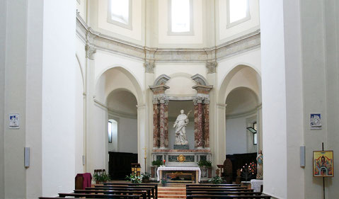 Todi (Ombrie) - Sanctuaire de Filippo Benizzi