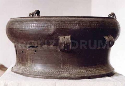 PPNM Ceremonial small drum (D55 / H27 cm)