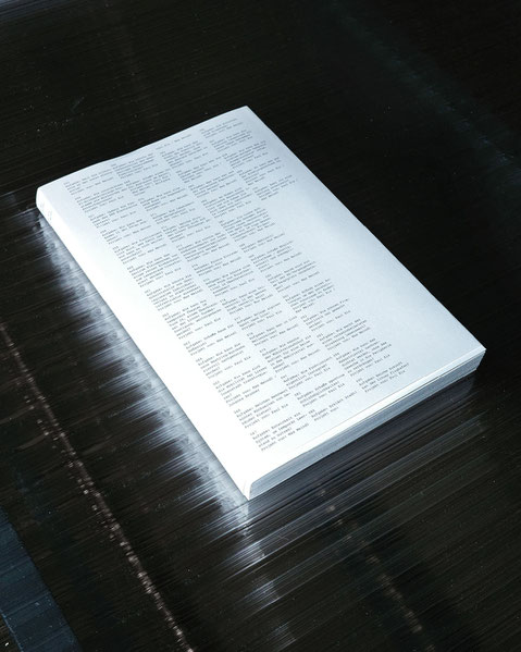 100 mal Architektur für Linz. Buch von Paul Eis und Max Meindl. Graphic design by Wolfgang Ortner etc.  