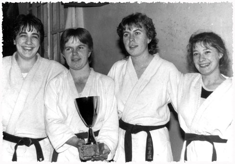 de gauche à droite: Isabelle, Agnés, Marie jesephe, Florence