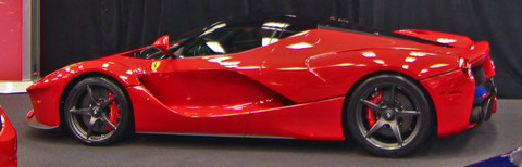 FERRARI LAFERRARI