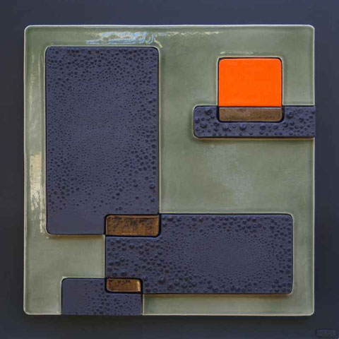 Terre cuite sur plaque d'acier - Hauteur : 62cm - Largeur : 62cm - Disponible à la vente