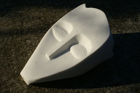 Marbre blanc de Carrare (Italie - Carrière Michelangelo) - Longueur : 60cm - Largeur : 30cm - Hauteur : 20cm - Collection de l'artiste