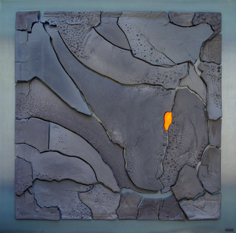 Terre cuite émaillée sur plaque d'acier - Largeur : 100cm - Hauteur : 100cm - Disponible à la vente