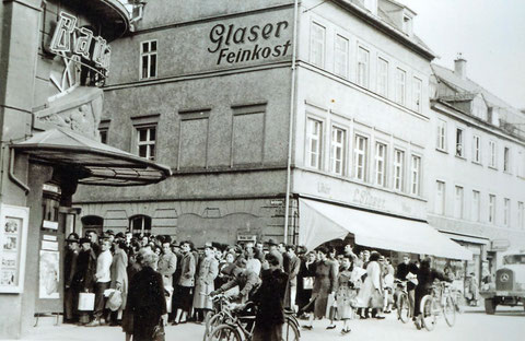 1950 - Feinkost Glaser im Nachkriegsdomizil - heute Georg-Wichtermann-Platz 12 (Hugendubel) - Danke an Peter Wiegand