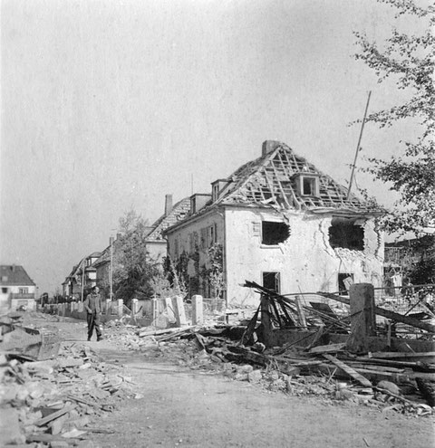 17. August 1943 - Bayernstraße (Ludendorffstraße) Nr. 1 nach Bombenangriff