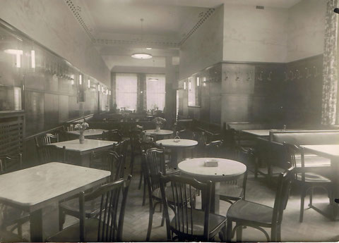 Innenansicht Cafe Wien 1938