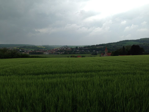 Wipfeld im Mai 2014 von der Lindacher Höhe aus gesehen