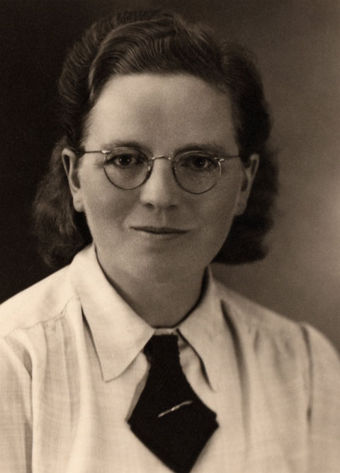 Klassenlehrerin "Fräulein Dotter", evangelische Klasse, 1937, Schillerschule; Danke an Herrn Dr. Mameghani