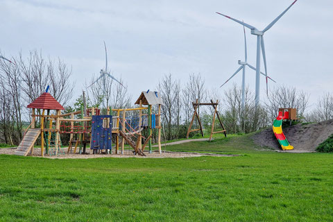 Spielplatz hinter der Koogshalle