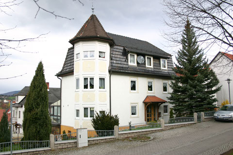 Haus  "An der Aschenbergstraße" 042012 - W.Malek