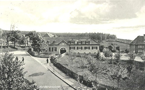 Eingangsbereich von der damaligen Fröbelstraße fotografiert  - Archiv - W.Malek