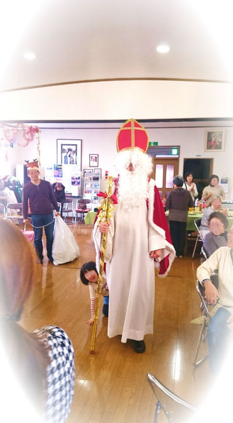 Saint Nicholas catholic chitose church mylet james christmas pasko