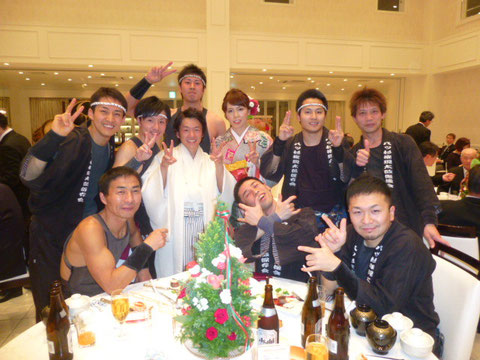 本番後にも記念写真を撮りました!!みんな、いい笑顔ですね(^o^)♪