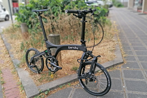 Birdy Touring mit einer 10-Gang Kettenschaltung und einem Sport-Vorbau, umgebaut in ein leichtes Flitzebike.