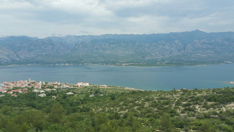 Links die Veliko Paklenica, rechts die Mala Paklenica 