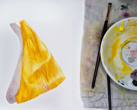Aquarell, Tulpe mit Aquarellfarben, Kadmiumgelb, Zitronengelb, Blumen malen, Blumen mit Aquarellfarben malen, wie man Blumen mit Aquarellfarben malt, Videoanleitung, Aquarell Anleitung, botanisches Aquarell, Blumenillustration, Musterdesign, Textildesign