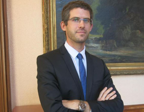 Y A T'IL UN PROCUREUR DE LA REPUBLIQUE à SAINT-QUENTIN (02) JE SUIS PATRICK VICTIME DE VIOLENCES PAR LES MAFIAS EN BANDES ORGANISEES AU COEUR MÊME DE LA JUSTICE DE LA REPUBLIQUE www.jenesuispasunchien.fr www.jesuisvictime.fr www.jesuispatrick.fr