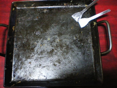 アツアツごちそう鉄板で作るもんじゃ焼き