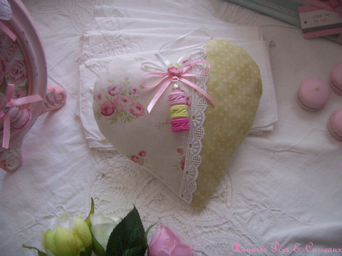 *** prélude collection printemps *** aux délices shabby: coeur de lavande déco " bouquets et macarons " -cl0303181-