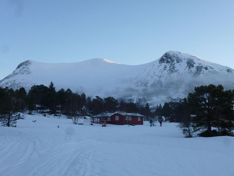Aufbruch am letzten Morgen zum Smørbottfjellet.