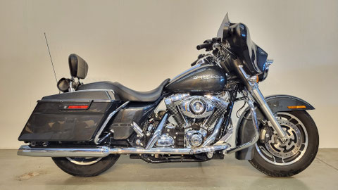 Harley-Davidson FLHX Street Glide ABS