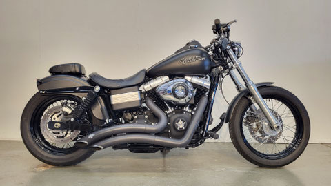 Harley-Davidson FXDBI Street Bob