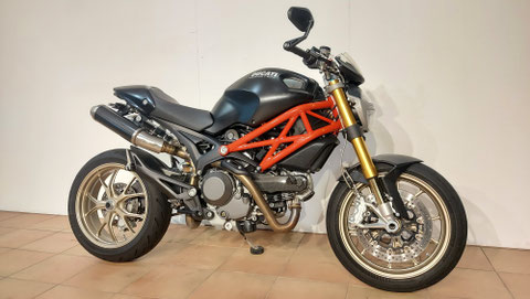 Ducati Monster 1100 S