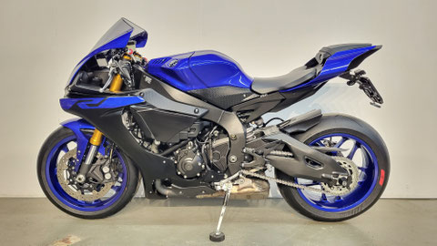 Yamaha YZF-R1