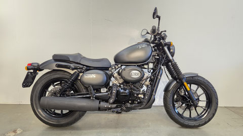 Hyosung GV 300 Bobber