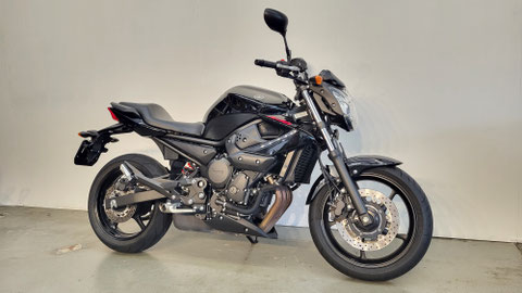 Yamaha XJ6 N ABS