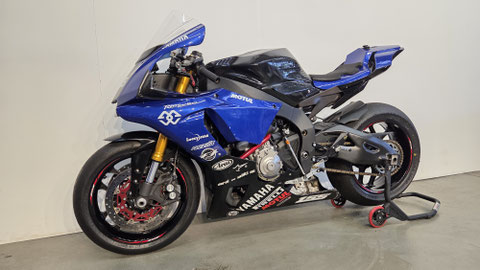 Yamaha YZF-R1 ABS Racing 
