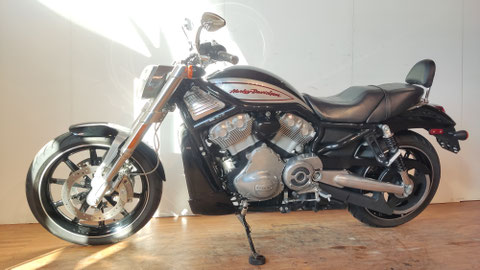 Harley-Davidson VRSCR