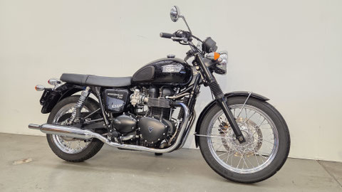 Triumph Bonneville 900 i T100