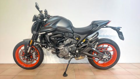 Ducati Monster + 937