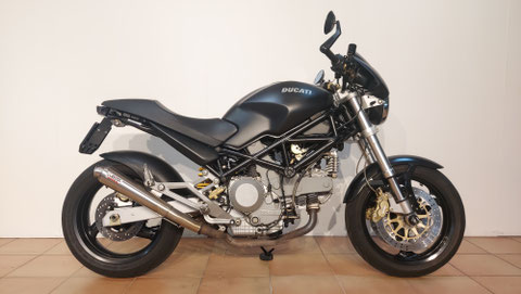 Ducati Monster 900