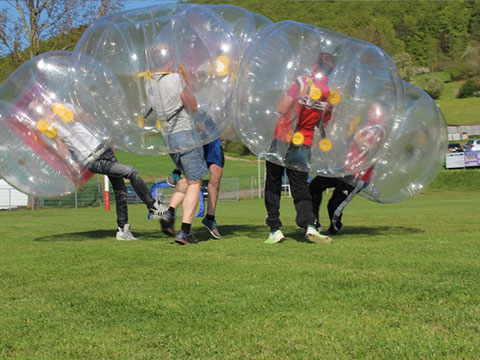 Bubble Soccer mieten & ultimativen Spaß erleben in Ludwigsburg. Bubble Soccer, auch bekannt als Bubble-Fußball,