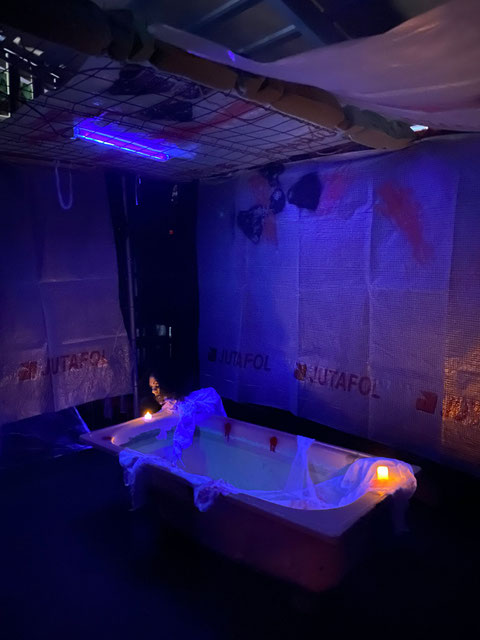 decoracción camping halloween