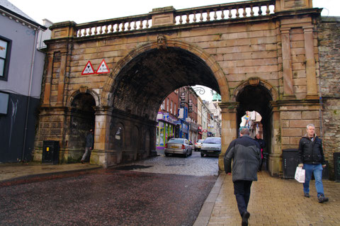 ロンドンデリーアイルランド デリー 旅行 北アイルランド