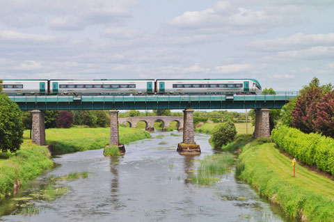 アイルランド 鉄道 電車