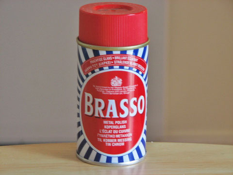 ブラッソ 金属磨き Brasso