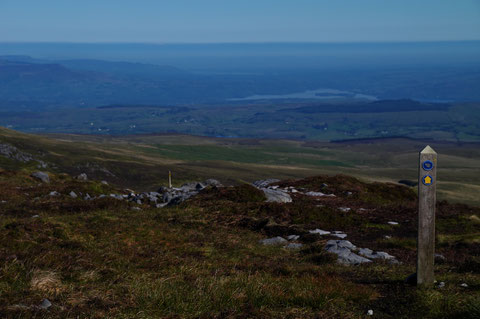 アイルランド 北アイルランド 旅行 ハイキング ウォーキング ファーマナ州