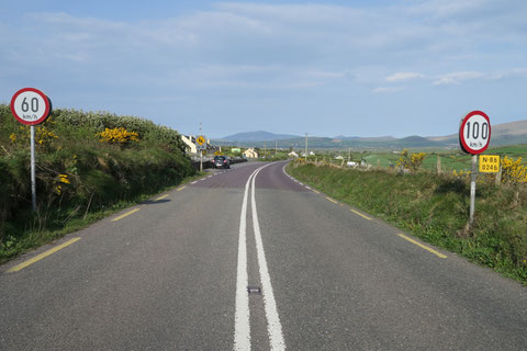 アイルランド 道路 標識