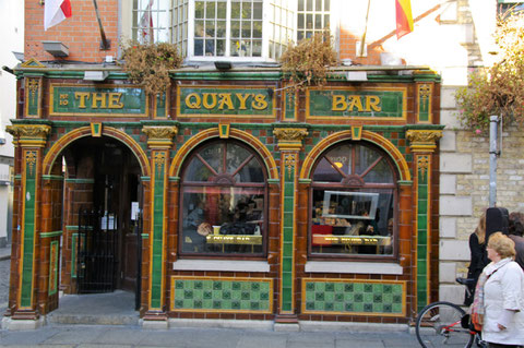 Quay's Bar Dublin