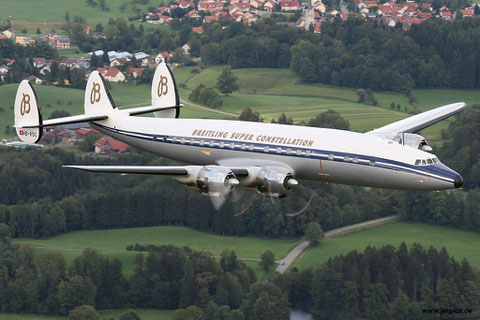 Air-to-Air Super Constellation 27.07.2011