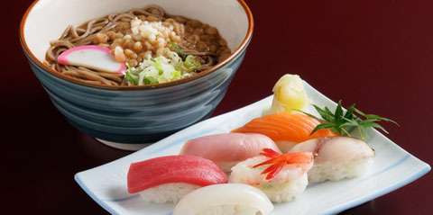 江別の寿司店　やま六鮨おすすめのランチメニュー　鮨・蕎麦セットです。