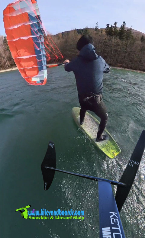 Ketos Kobun et parawing